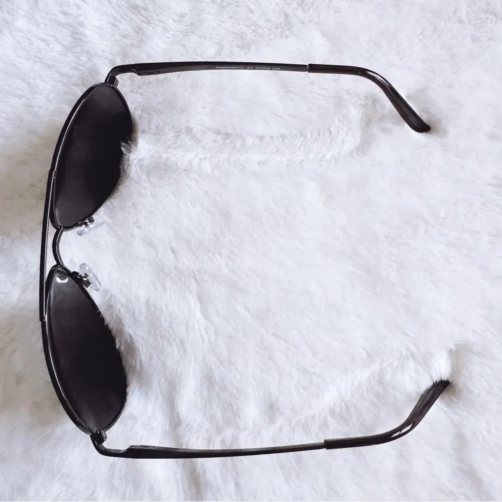 Ian Black Aviator Stylish Polarized Sunglasses